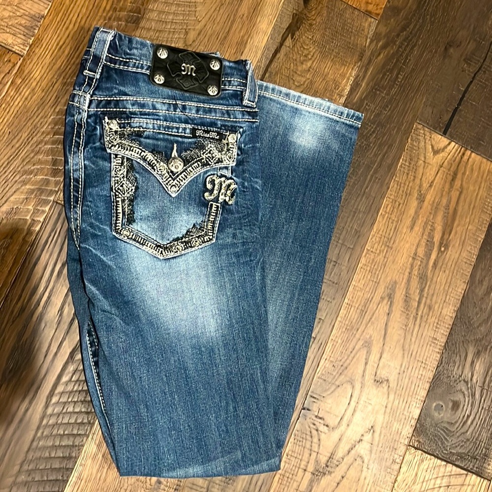 Miss Me jeans W29/L31 straight leg jeans
